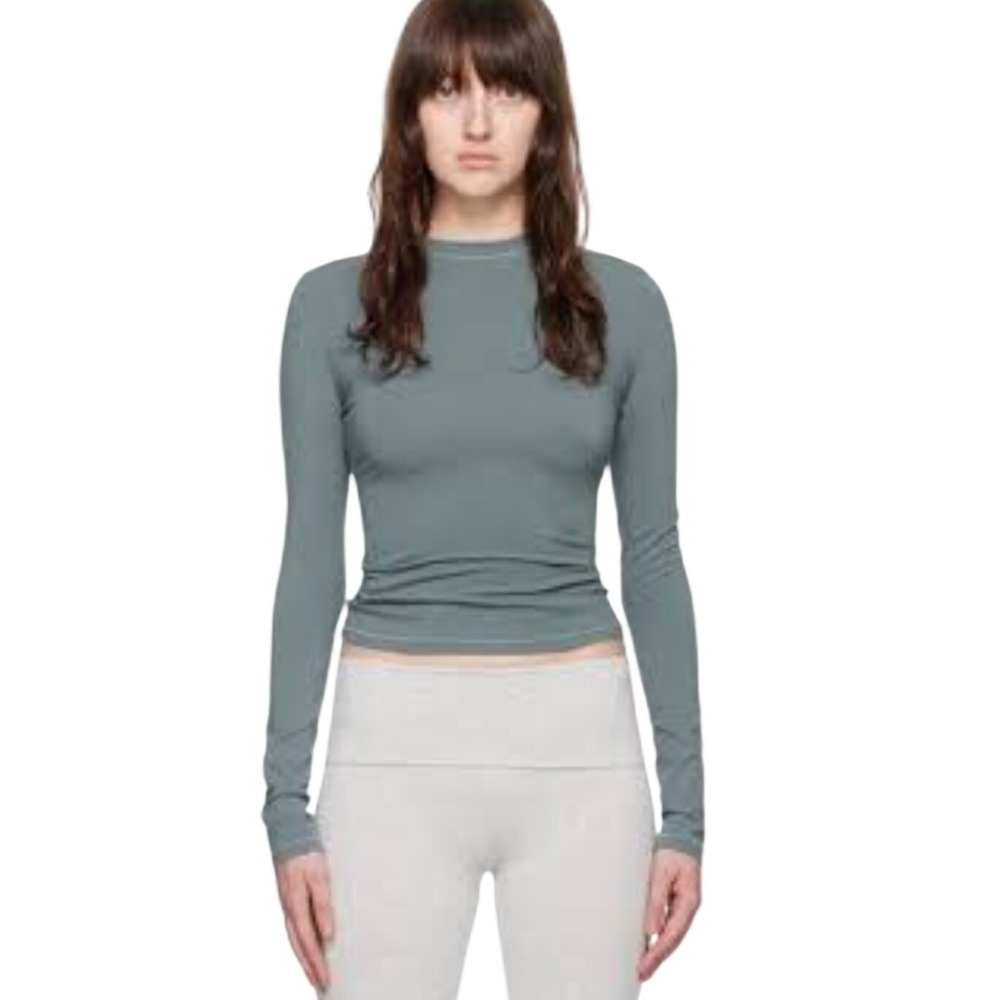 SKIMS Women Medium Cotton Jersey Long Sleeve T-Shirt Blue Grey Slim Base Layer
